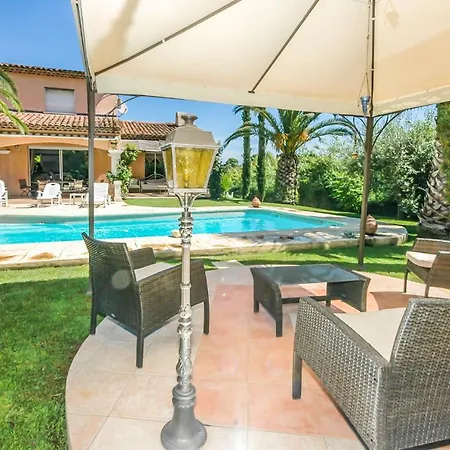 Villa Juan-les-pins Sleeps 6 Pool Air Con Wifi